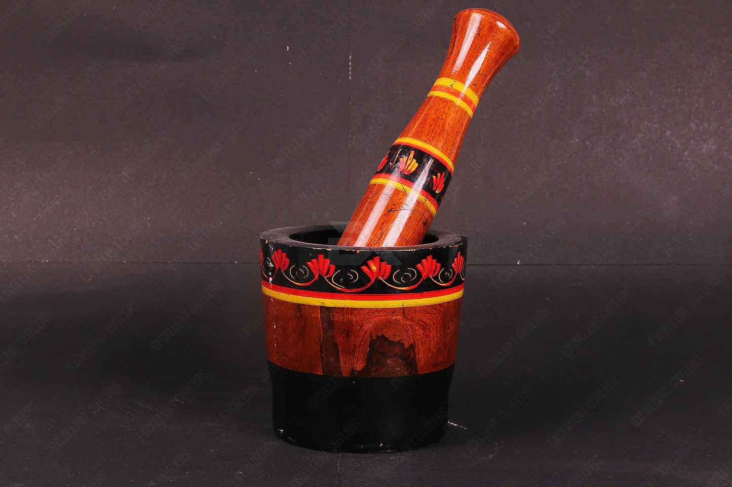 Beautiful Wooden Chatu Wata By (Laly.pk).