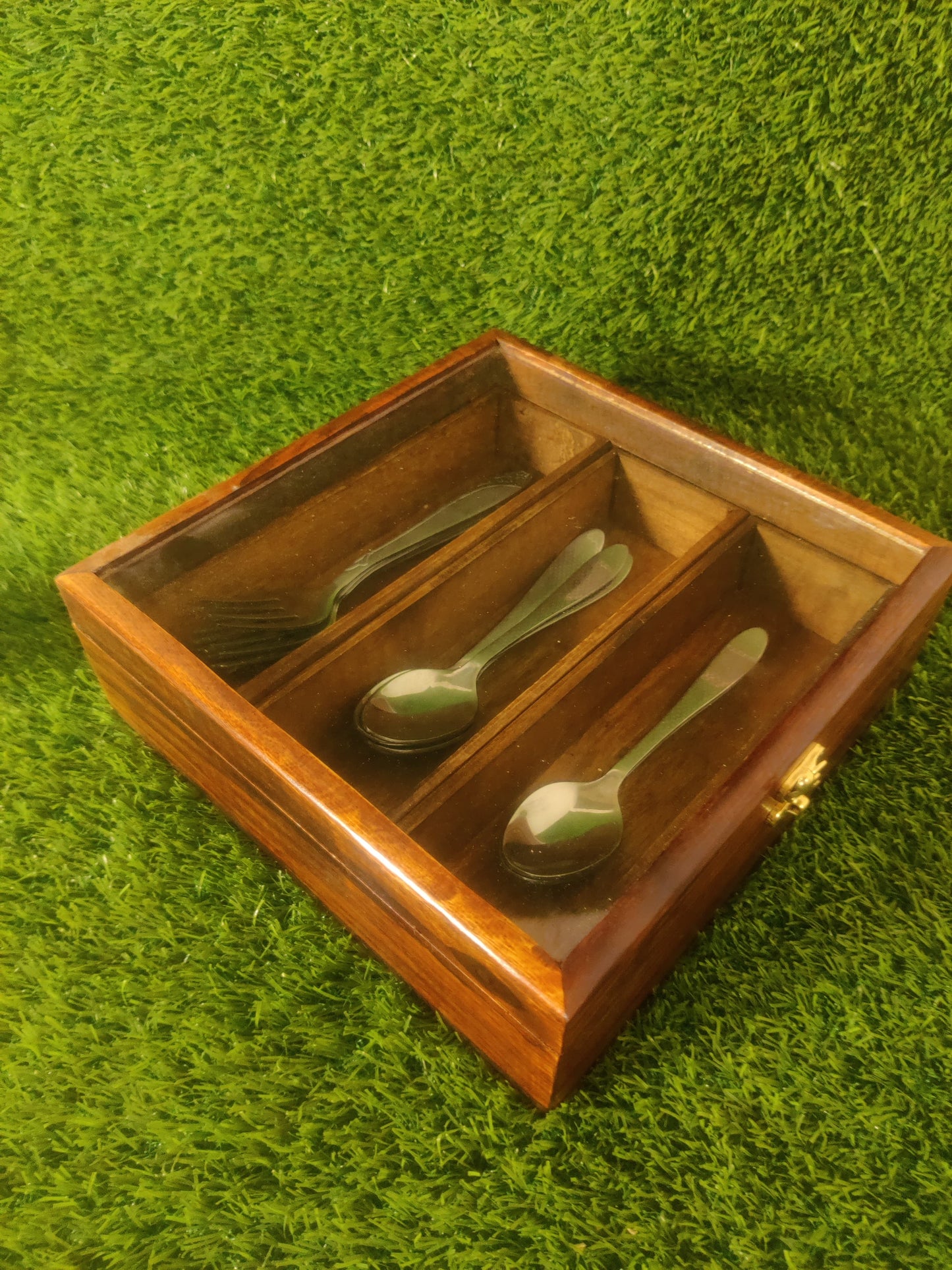 3 Portion Wooden Antique Cutlery/Spoon Box By (Laly.pk).