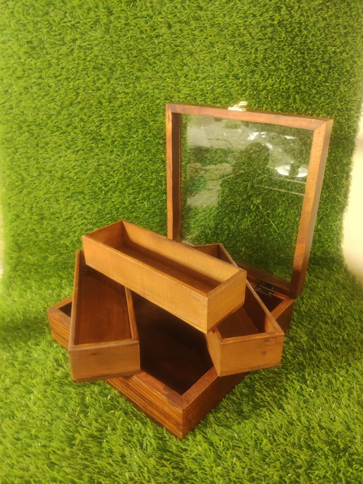 3 Portion Wooden Antique Cutlery/Spoon Box By (Laly.pk).